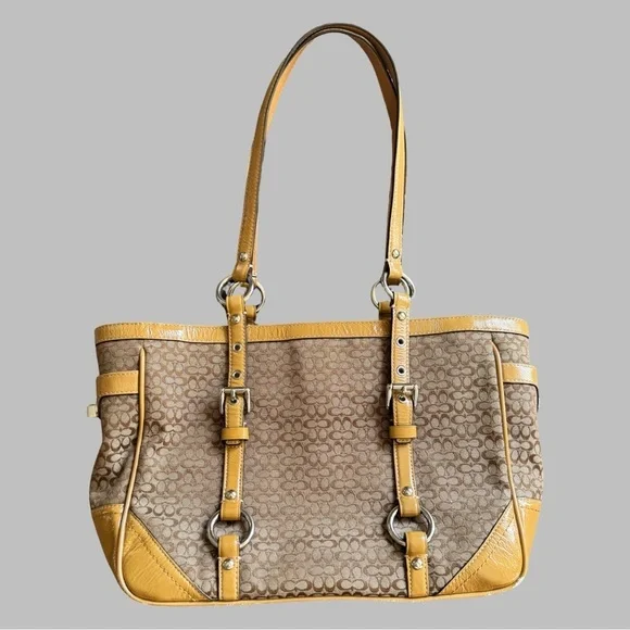 COACH Vintage Hadley Tote - Picture 1 of 16